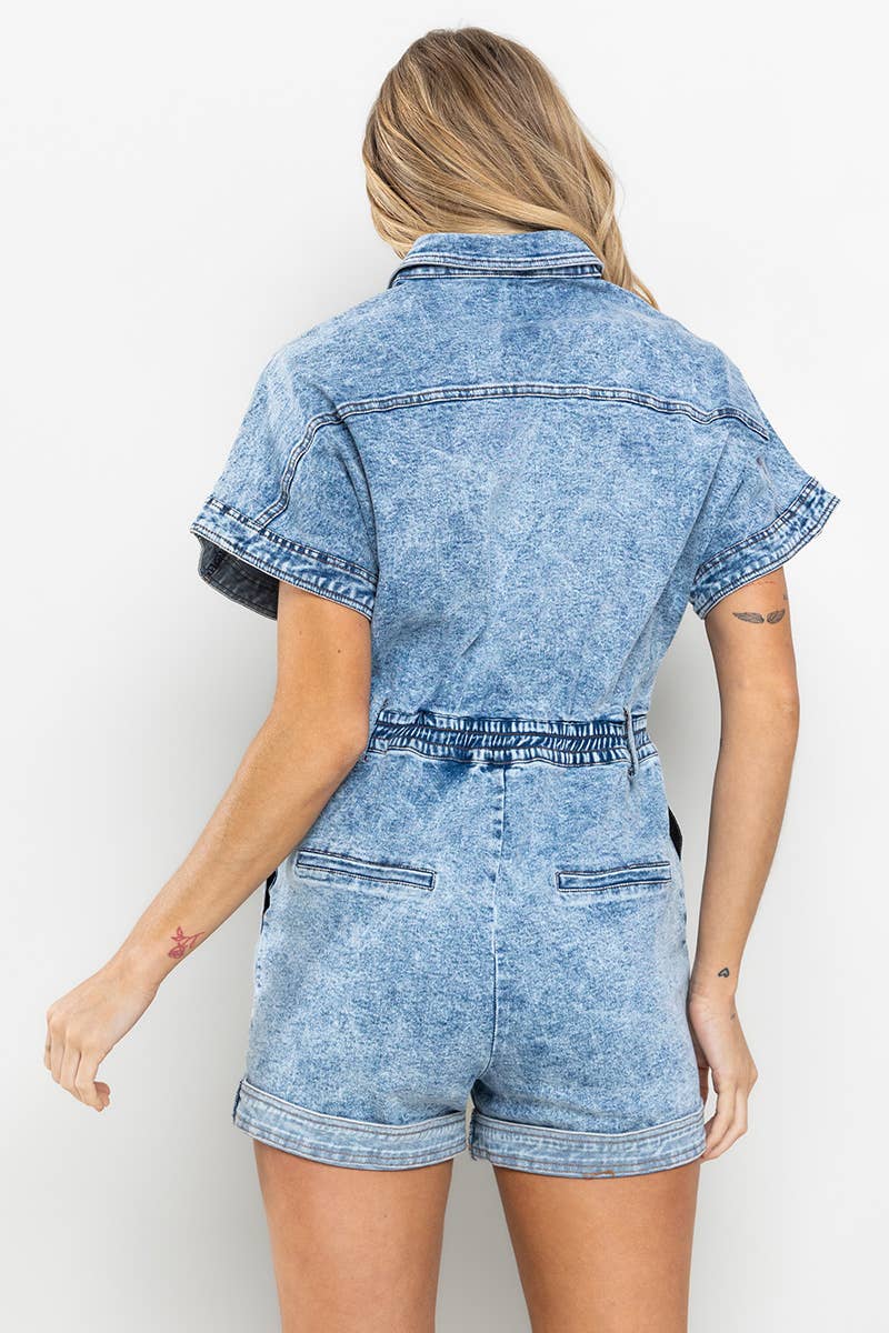 Washed Denim Snap Button Front Romper / BIC60812: S-M-L (2-2-2) / LT DENIM